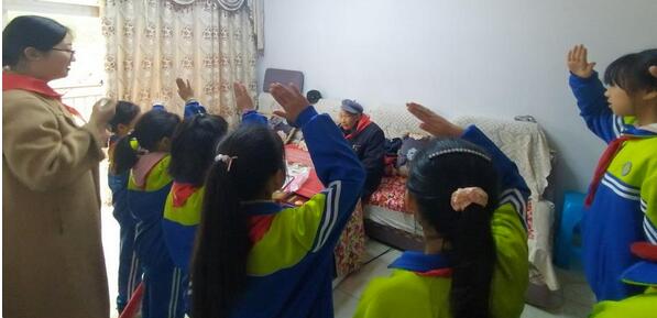 �ؑc�ϴ��^(q��)ʯ������У���Lο��־Ը܊�ϑ�(zh��n)ʿ���мtɫ����