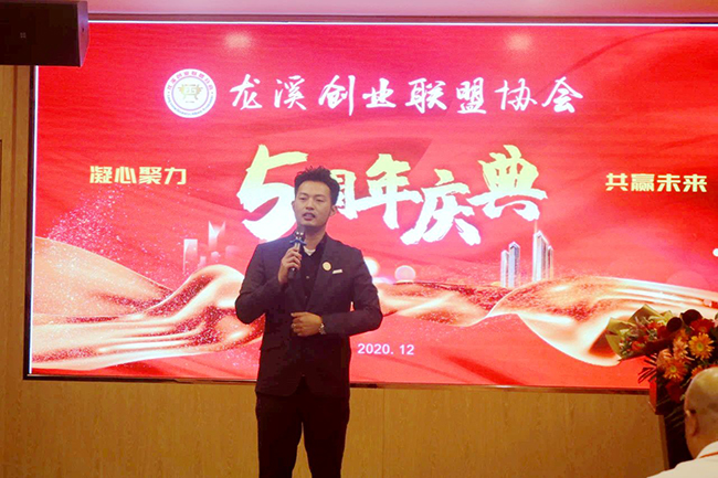 �����飺Ŭ�����ܣ�����׷����