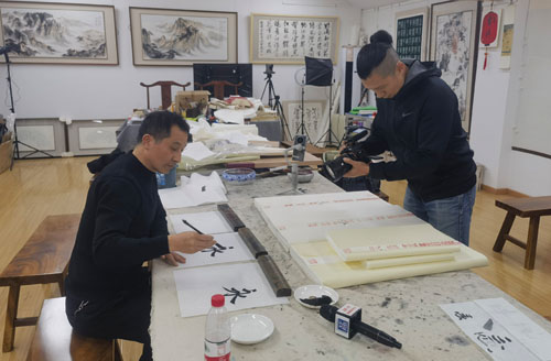 �����������M(j��n)У�@�� �ķ��Č��ИI(y��)���Є�(d��ng)