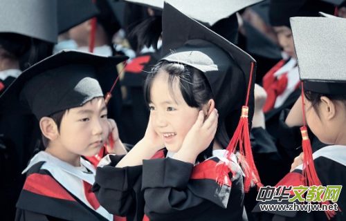 �h��ʮ�˴��ԁ�(l��i)�Ї�(gu��)�����I(y��)�ĸ�l(f��)չ�ɾ;C��