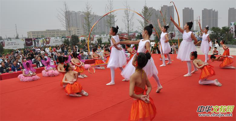 �A��·�ϡ�����܊���g(sh��)��Ʒչ�ڻ��h�e�k