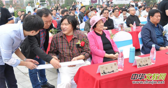 �A��·�ϡ�����܊���g(sh��)��Ʒչ�ڻ��h�e�k