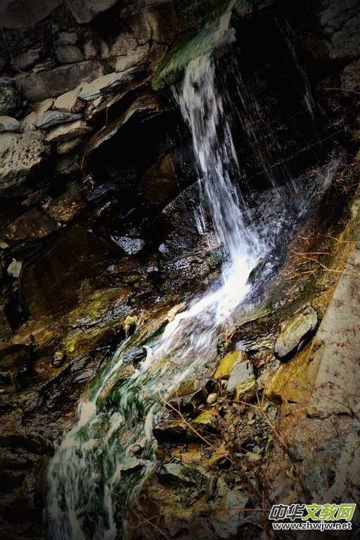 ӛ�ߔzӰ�����M(j��n)��ɽ����ɽ�L(f��ng)���^(q��)��L(f��ng)