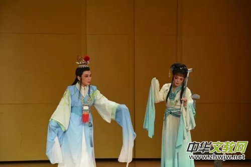 �cףʮ�Ŵ��Ͻ����Ȫ�xԊ���ں��������Ļ����ĳɹ��e�k