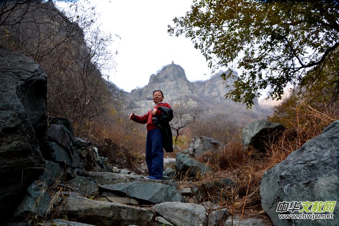 ����ɽ��ʯ�����Ȫ�澰