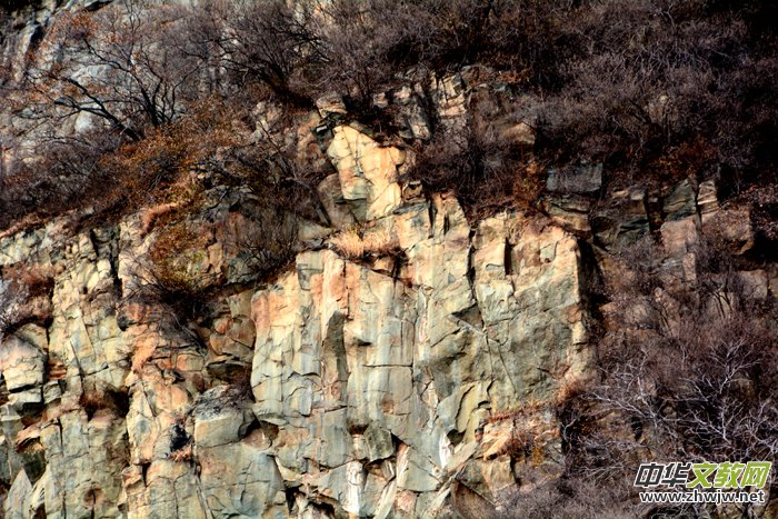 ����ɽ��ʯ�����Ȫ�澰