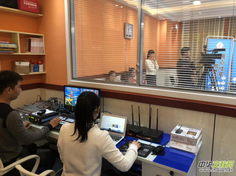 ������ɫ�Ђ����b�����_���ҕֱ����ģʽ