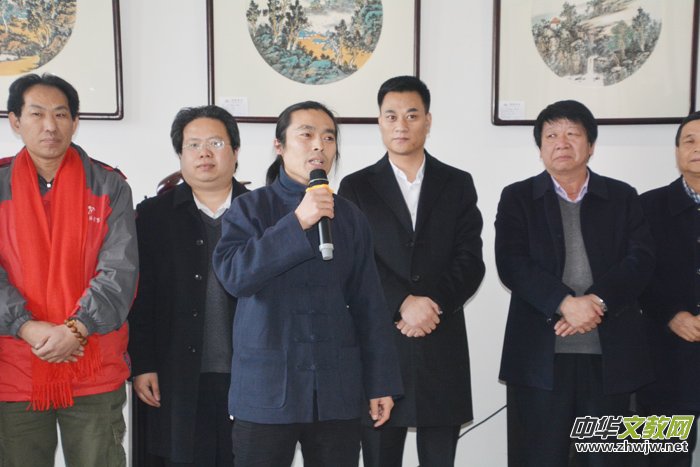 Ԭ�χ�ˇ�´�������ڽ�������������(li��n)չ�����f�e��