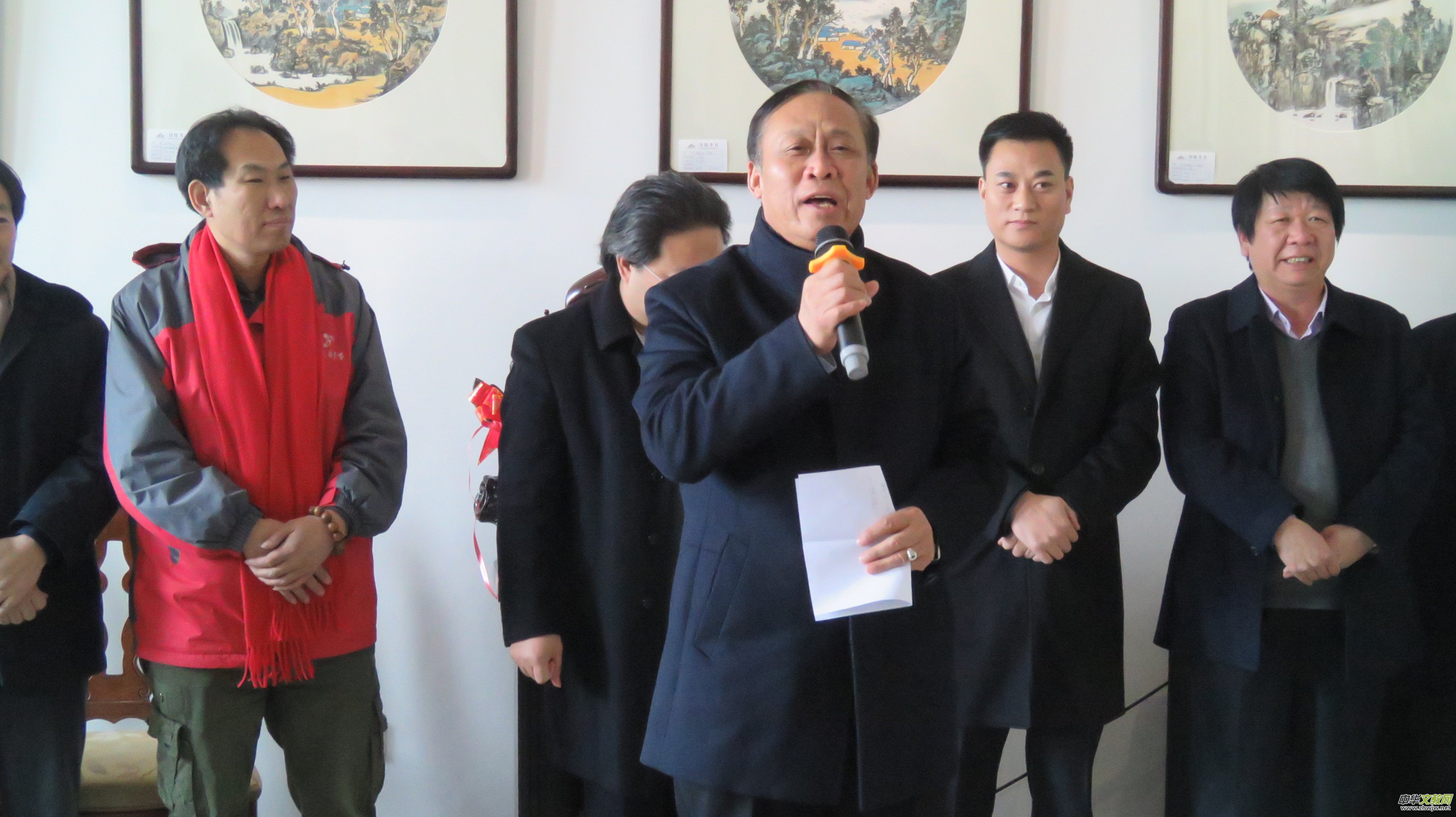 Ԭ�χ�ˇ�´�������ڽ�������������(li��n)չ�����f�e��