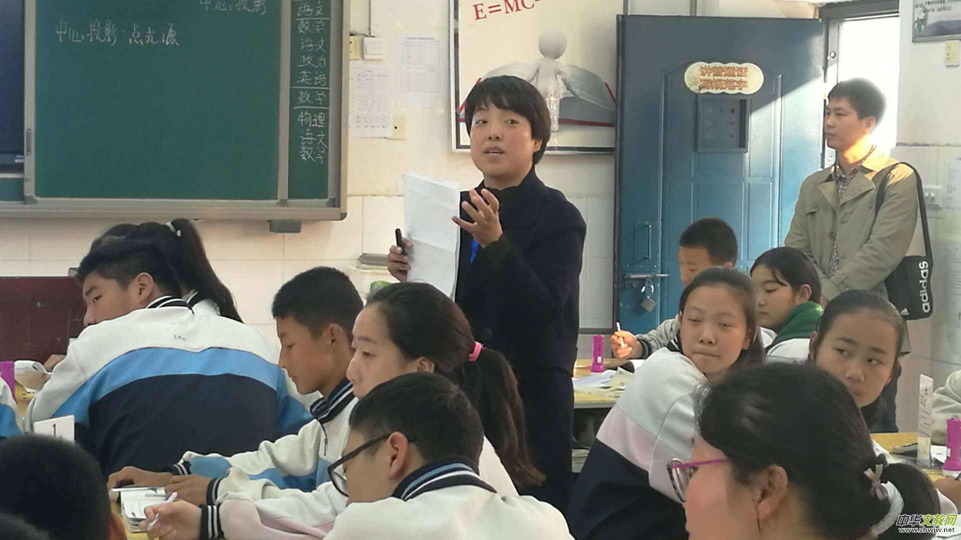 ����ʡ�Ϫ�h���ӌ��W(xu��)У2017��ʮ��������