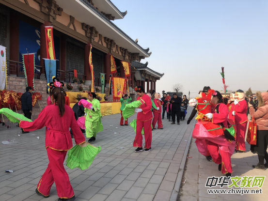 �Ļ��M�f�ң��ӱ��R���Ļ����_Ļ