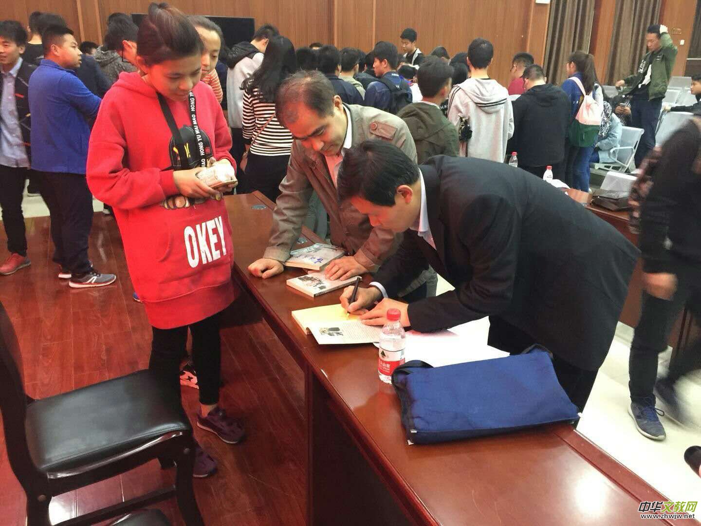 �����������L(zh��ng)��������ʯ�ʹ�W(xu��)�����´��v�á������v