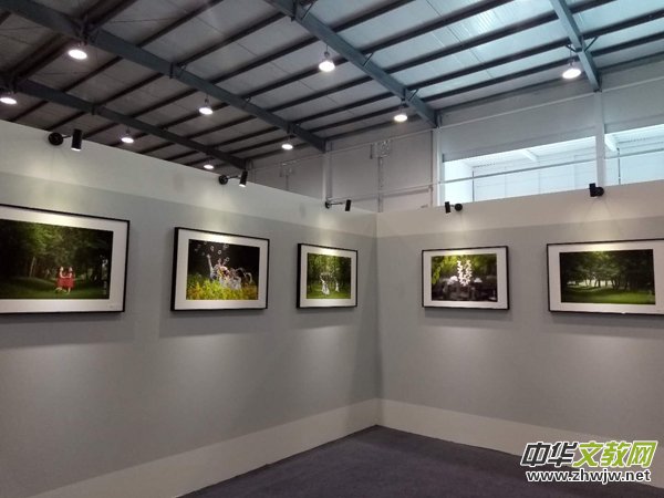 �Ի���ý������Ҋ�����u