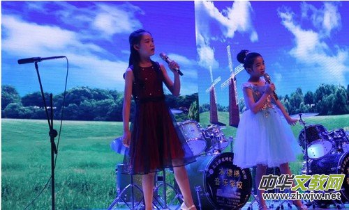 2018����ɫ���١�����ِ�^(q��)������Ļ