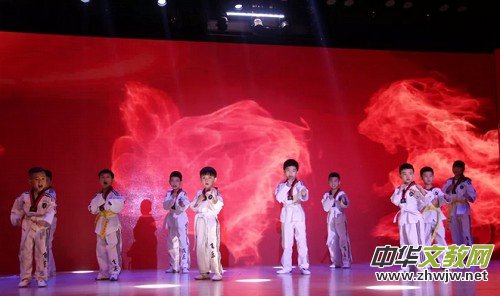 2018����ɫ���١�����ِ�^(q��)������Ļ