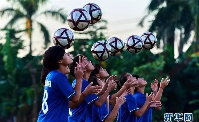 ���Ҽ�(j��)ؚ���h�߳���Ů���܊�����򣬸�׃������������