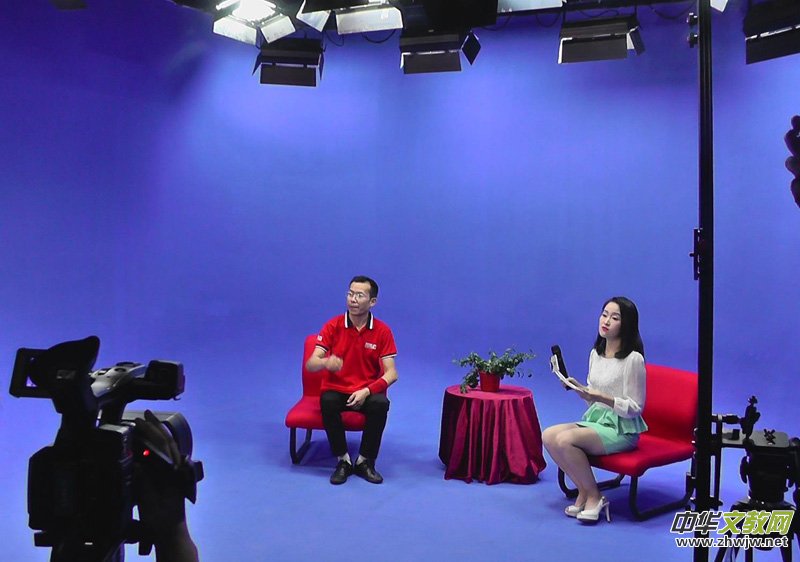 ��Ԋ���Ї�����������¡��_�C(j��)���ݲ��z�����ĳ����xʽ�ھ�¡���e��