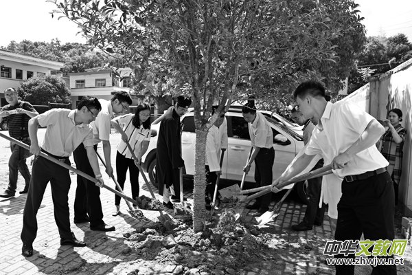 �� �ס������½�(j��ng)���F(xi��n)����������x