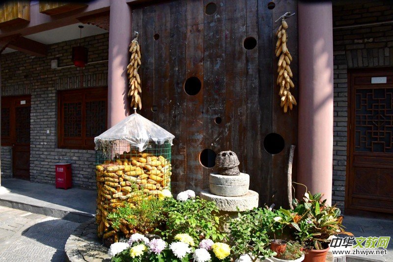 �t�¹Ⱦ��^(q��)�t��С�(zh��n)��Ӱ����Ц���z