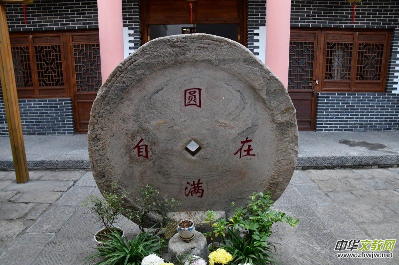 �t�¹Ⱦ��^(q��)�t��С�(zh��n)��Ӱ����Ц���z