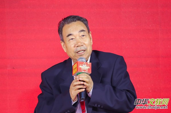 ���������ġ��е�δ���������W�χ��H�߷�Փ���ھ��e��