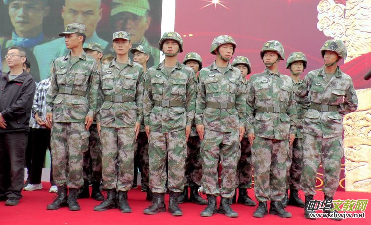 �Ӱ���ഺ�������ڏV�����Ǹ���¡���_�C(j��)