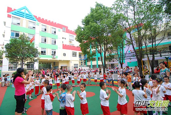 ��(chu��ng)��(y��u)�׽�ƽ�_(t��i) �����(y��ng)���׃�