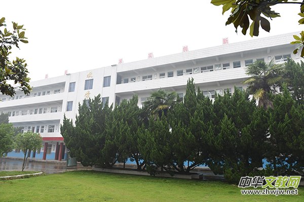 ��(g��u)�����CУ�@ ��߽̌W(xu��)�|(zh��)��