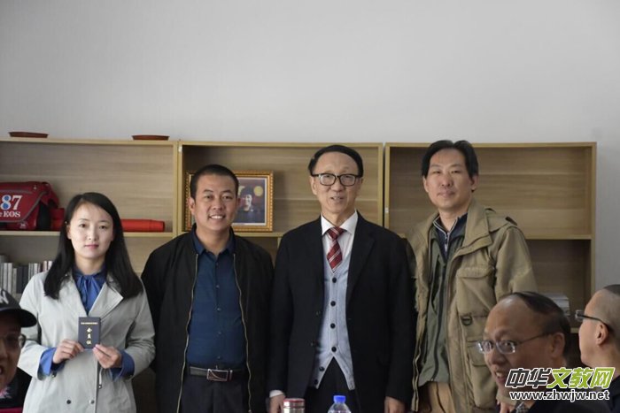 ������ʯ��ɽ���f(xi��)�e�k������Ļ�푡����W(xu��)��(x��)�R��������