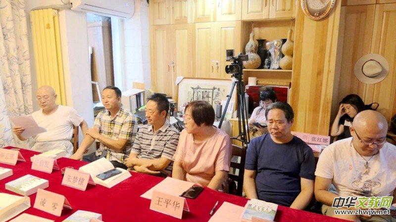 �����o�L(zh��ng)ƪС�f(shu��)�����f(shu��)�y�й��¡����������(y��ng)�����N������Մ��(hu��)�ھ��e�k