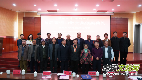 �׌��S�ӿ�ɢ�Ī�(ji��ng)�ҕ�