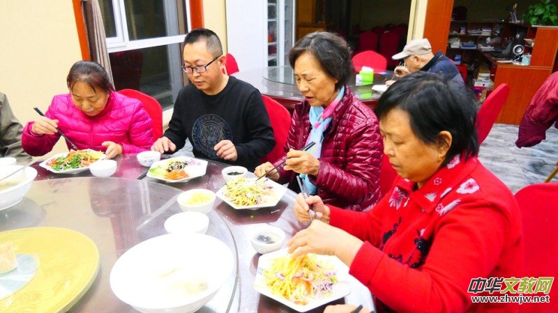 ���T����Ȼ���߯������_�����C(j��)ʳ��������ģʽ