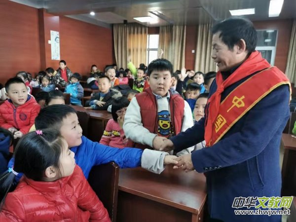 ԥ��С�W(xu��)�������F(tu��n)ԥ��·У�^(q��)�_չ����ģ���M(j��n)У�@���