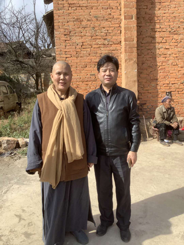 �й������hί�y(t��ng)��(zh��n)���e�С�����ͬ�ġ��´���ף�������`����ӭ�´����͜�ů����(w��)������