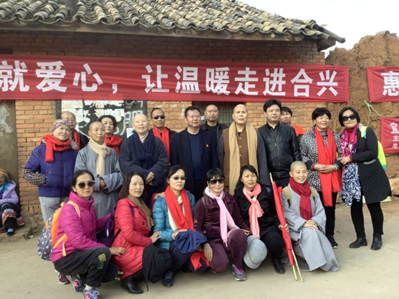 �й������hί�y(t��ng)��(zh��n)���e�С�����ͬ�ġ��´���ף�������`����ӭ�´����͜�ů����(w��)������