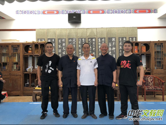 ��ȭ�����˚W�����