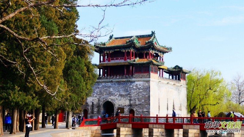 �����U�͈@ �Ŀ����������ľ�ɫ