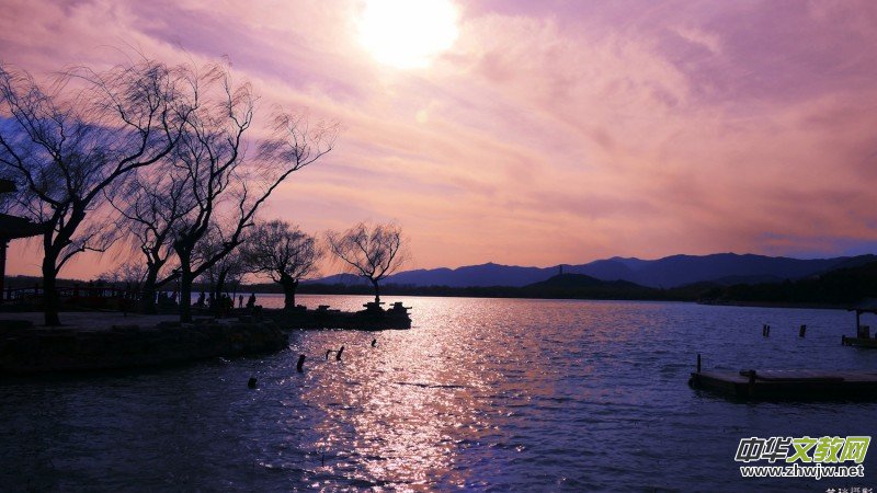 �����U�͈@ �Ŀ����������ľ�ɫ