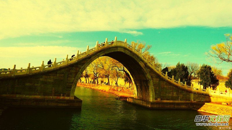 �����U�͈@ �Ŀ����������ľ�ɫ