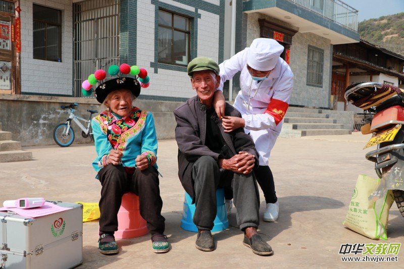 ����Ů���t(y��)������־�ɳ� �������ו�(sh��)��(hu��)�zӰչ��Ʒ�x��