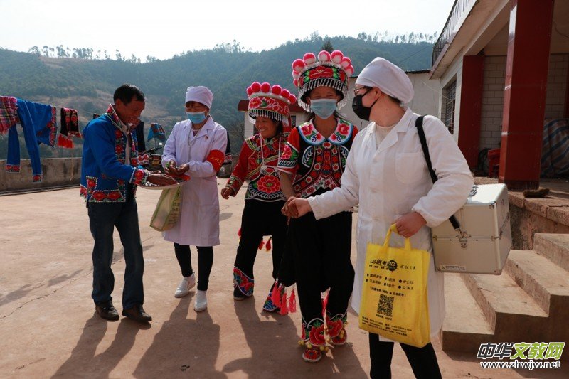 ����Ů���t(y��)������־�ɳ� �������ו�(sh��)��(hu��)�zӰչ��Ʒ�x��