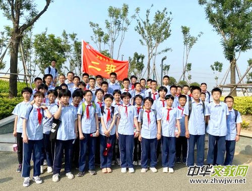 ��ጷŉ��� �����ഺ�����(y��ng)���w��W(xu��)У�h(yu��n)����(d��ng)�o(j��)��(sh��)