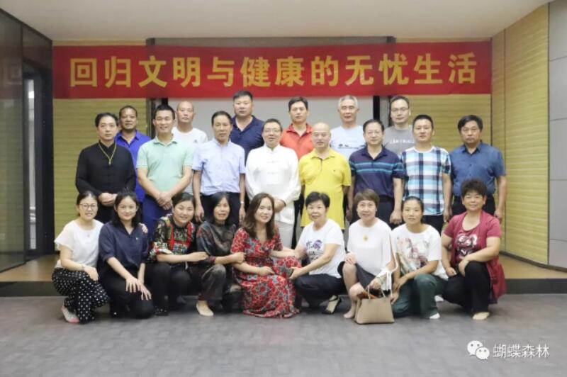 ����ɭ�֣��ؚw�����c�����ğo�n�������҂��Ĺ�ͬĿ��(bi��o)