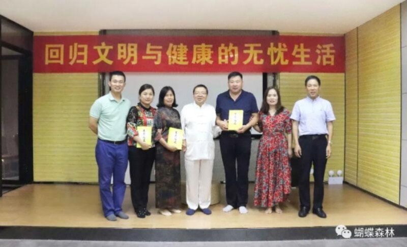 ����ɭ�֣��ؚw�����c�����ğo�n�������҂��Ĺ�ͬĿ��(bi��o)