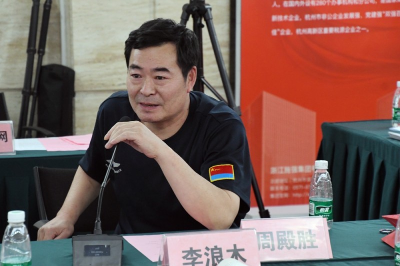 �����(y��ng)���Ї�(gu��)�tɫ���g(sh��)ʷ���װl(f��)ʽ�ߌW(xu��)�g(sh��)��ӑ��(hu��)�ھ��ɹ��e�k