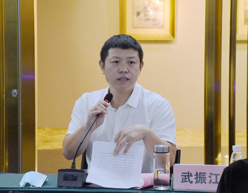 �����(y��ng)���Ї�(gu��)�tɫ���g(sh��)ʷ���װl(f��)ʽ�ߌW(xu��)�g(sh��)��ӑ��(hu��)�ھ��ɹ��e�k