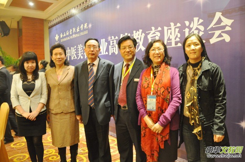 �������Ї�Ψһ���R���}����