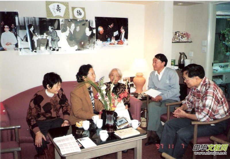 �������Ї�Ψһ���R���}����