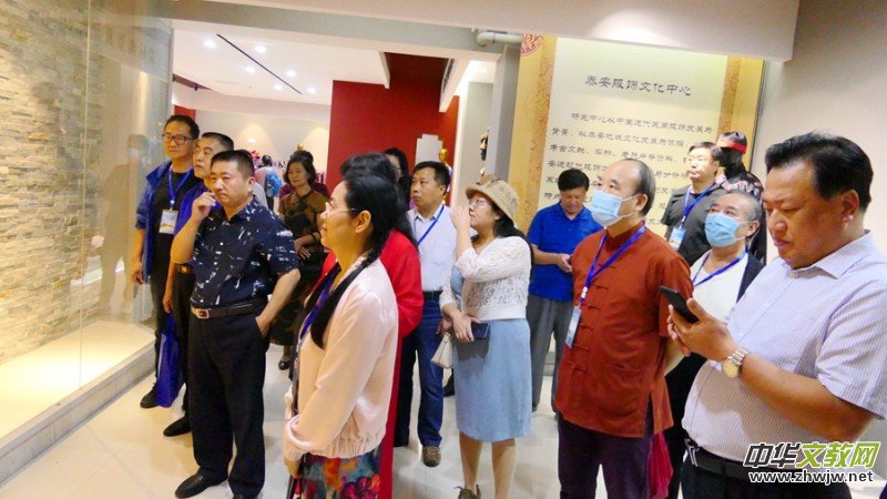 2020����̩ɽ���L(f��ng)�P��(hu��)�ߵ�10���Ї� ������(chu��ng)��Փ����ɽ�|̩��¡���e�k