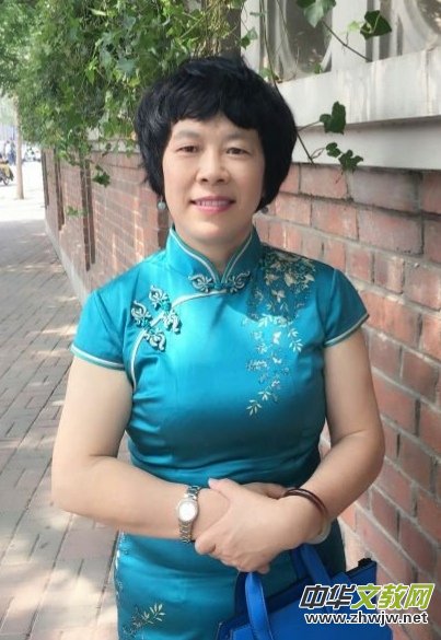 ʰ������һ�M(m��n)�ҡ����β�ϼ�U��Ԋ(sh��)�~�x��